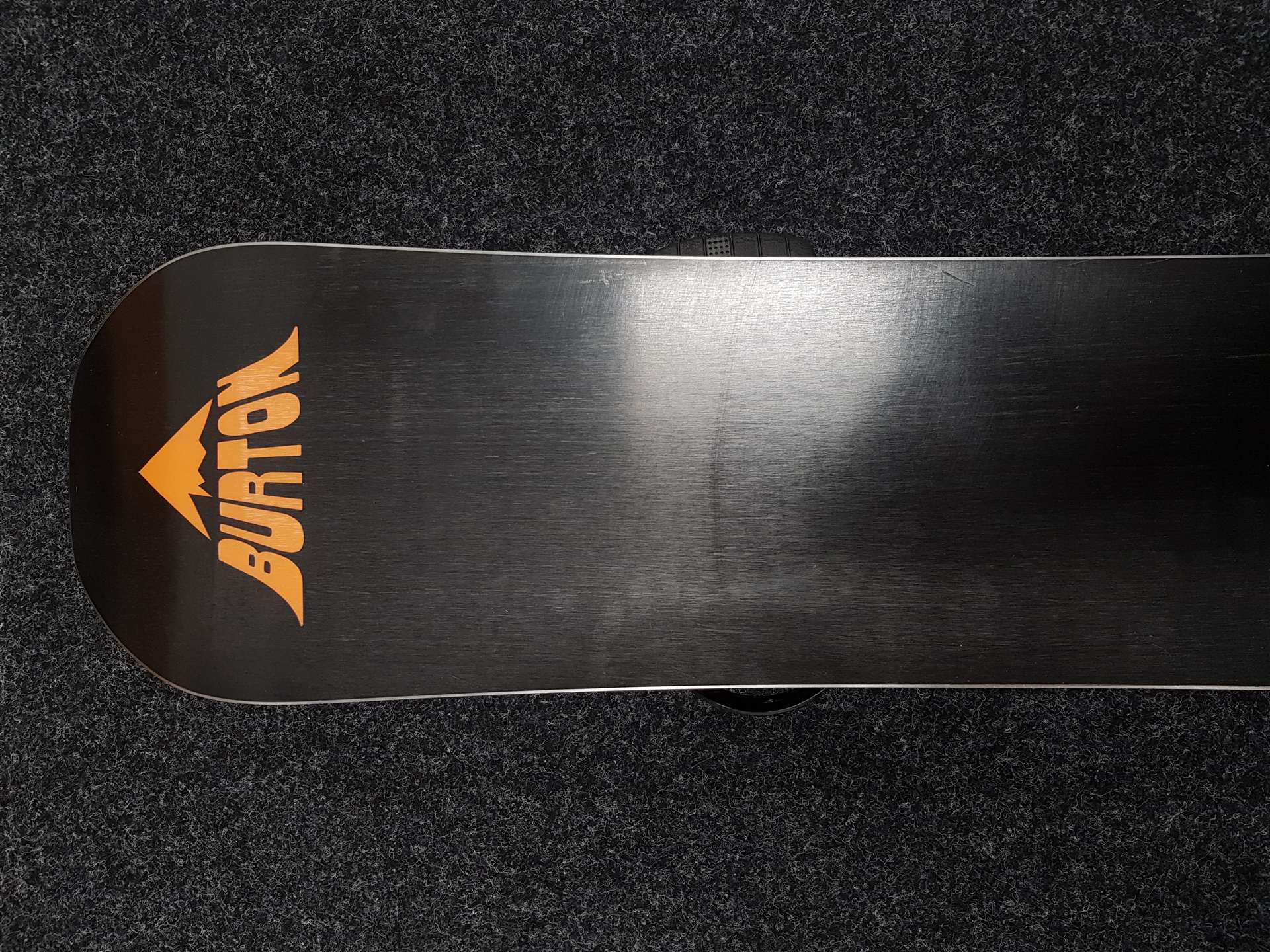 Używana deska snowboardowa BURTON Radius + wiązania Burton rozmiar M/L