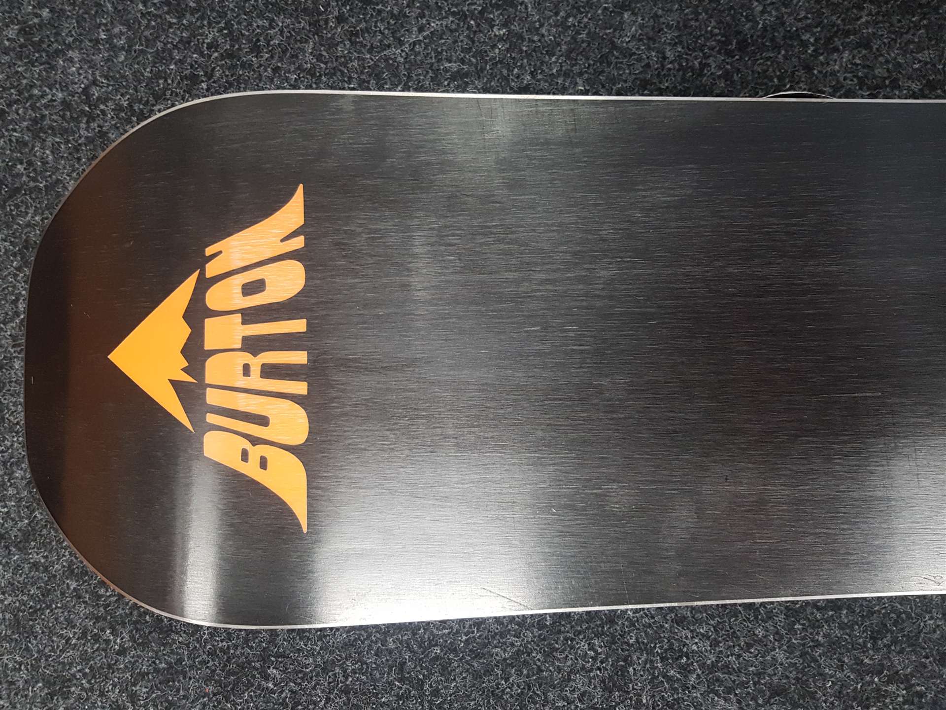 Gebrauchtes BURTON Radius Snowboard + Burton Bindungen Größe M