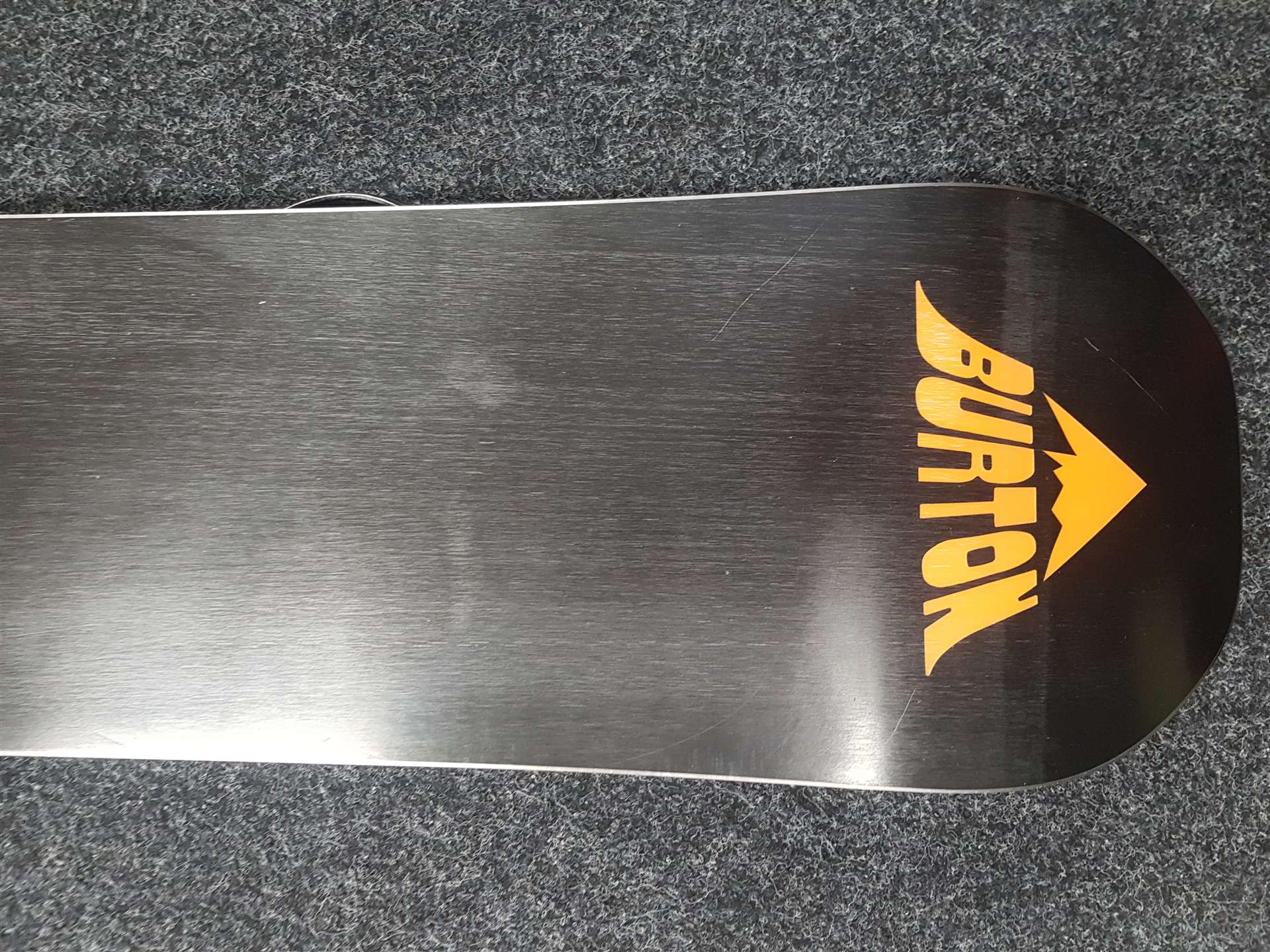 Gebrauchtes BURTON Radius Snowboard + Burton Bindungen Größe M