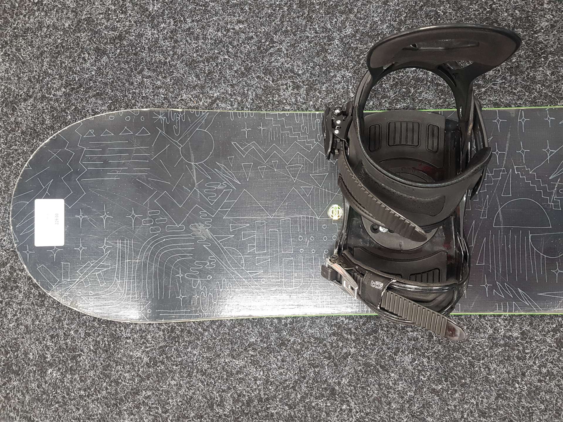 Gebrauchtes ATOMIC Cold Smoke Snowboard + Rage Bindungen, Größe L/XL