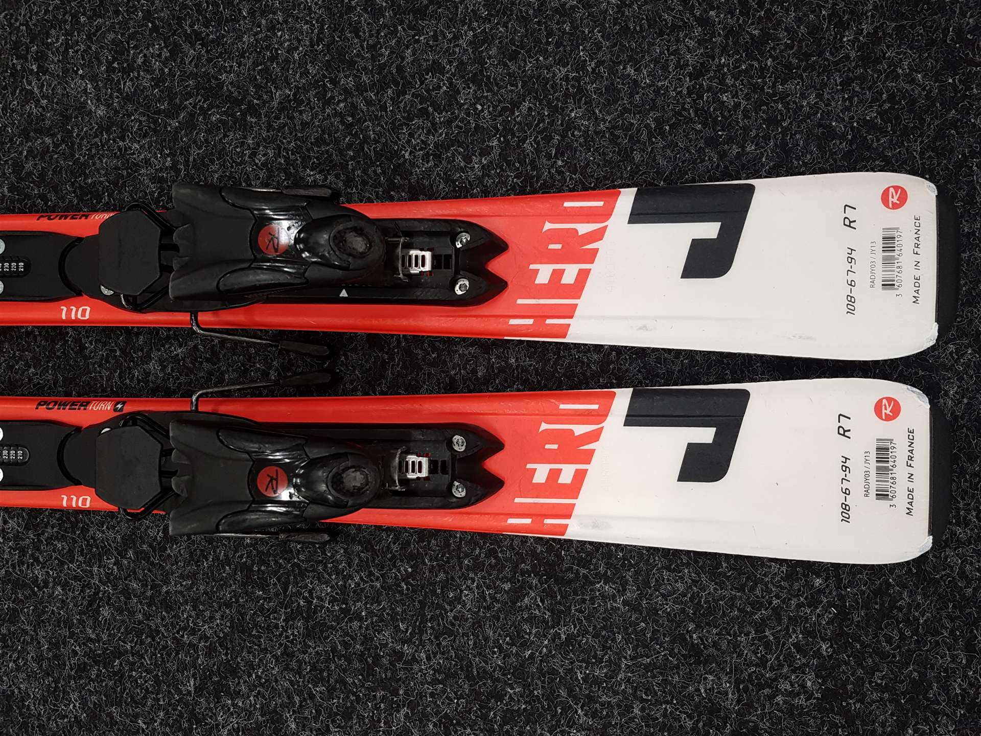 Sci da sci usati per bambini ROSSIGNOL HERO J + attacchi Rossignol Xelium 4.5
