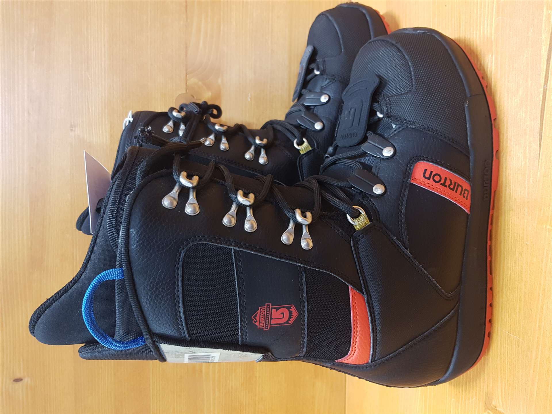 Ghete de snowboard BURTON Progression folosite