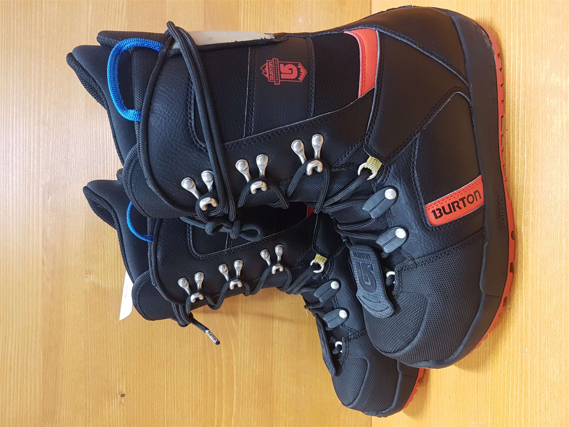 Ghete de snowboard BURTON Progression folosite