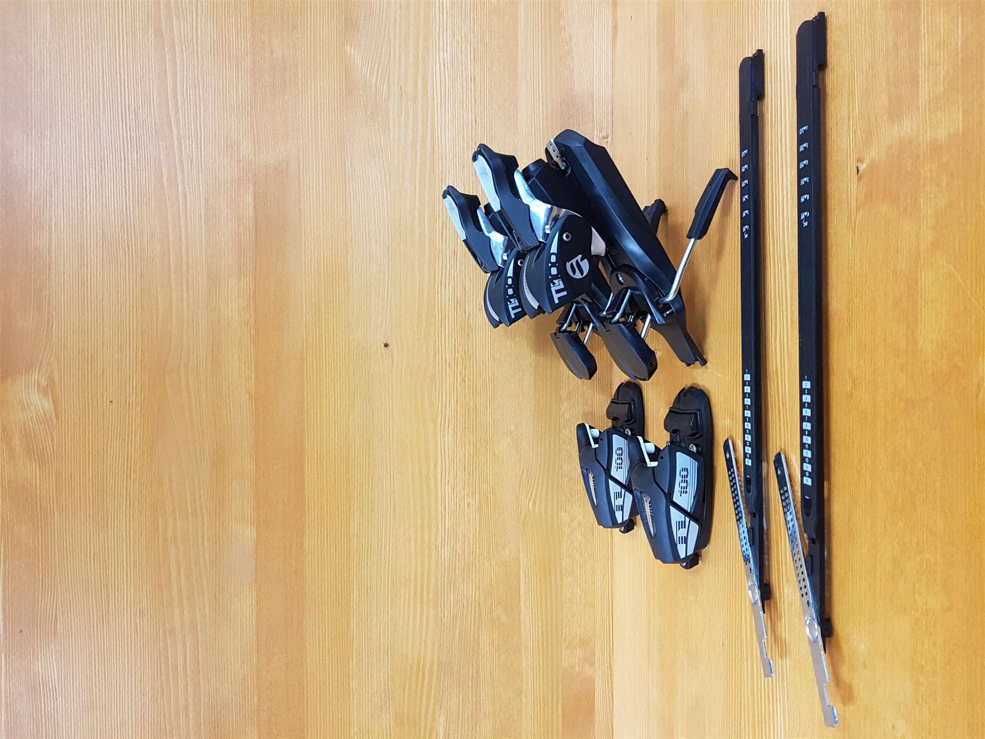 Verwendete Bindung Tecnopro TL 100 (10 DIN)