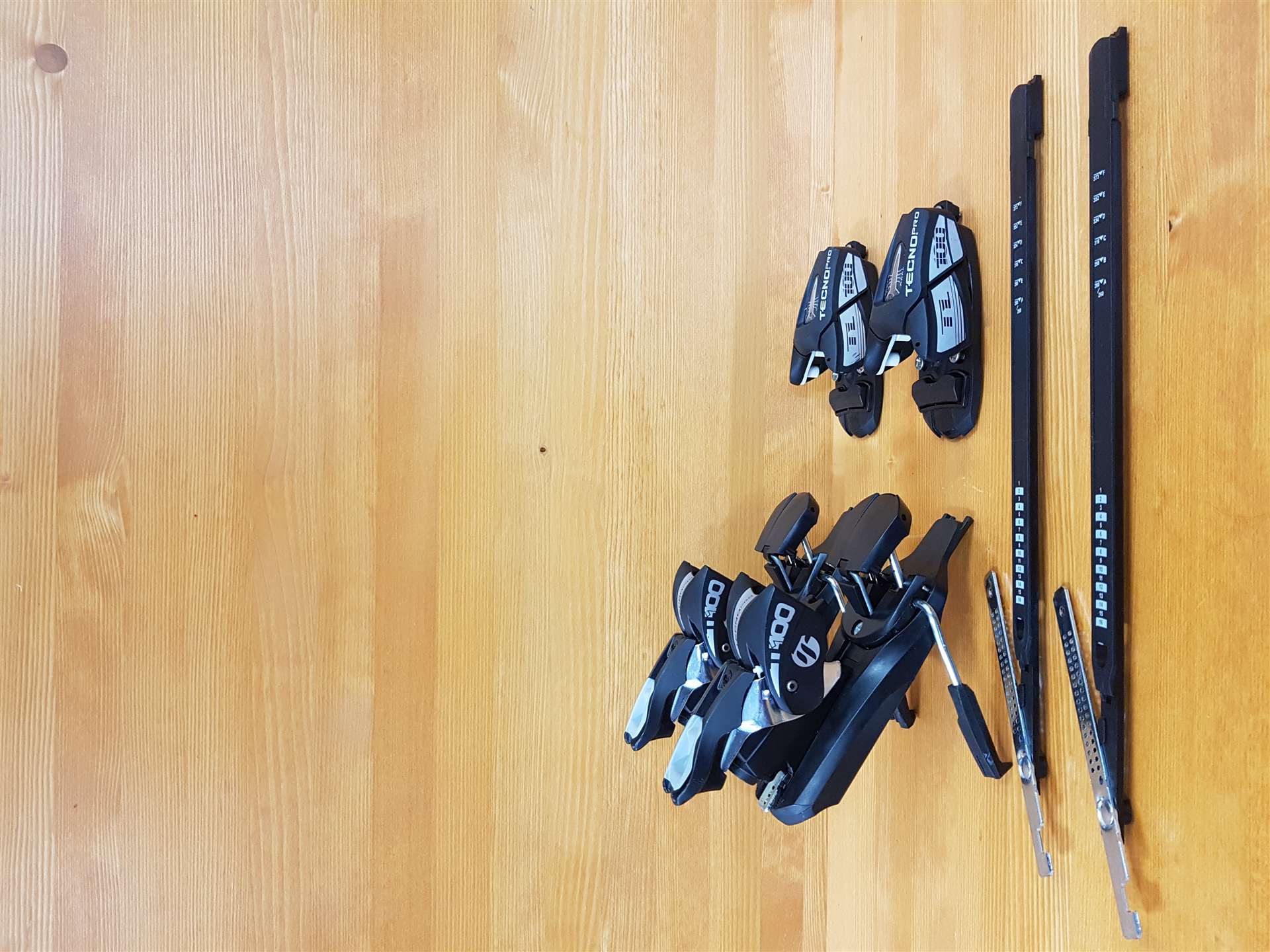 Verwendete Bindung Tecnopro TL 100 (10 DIN)