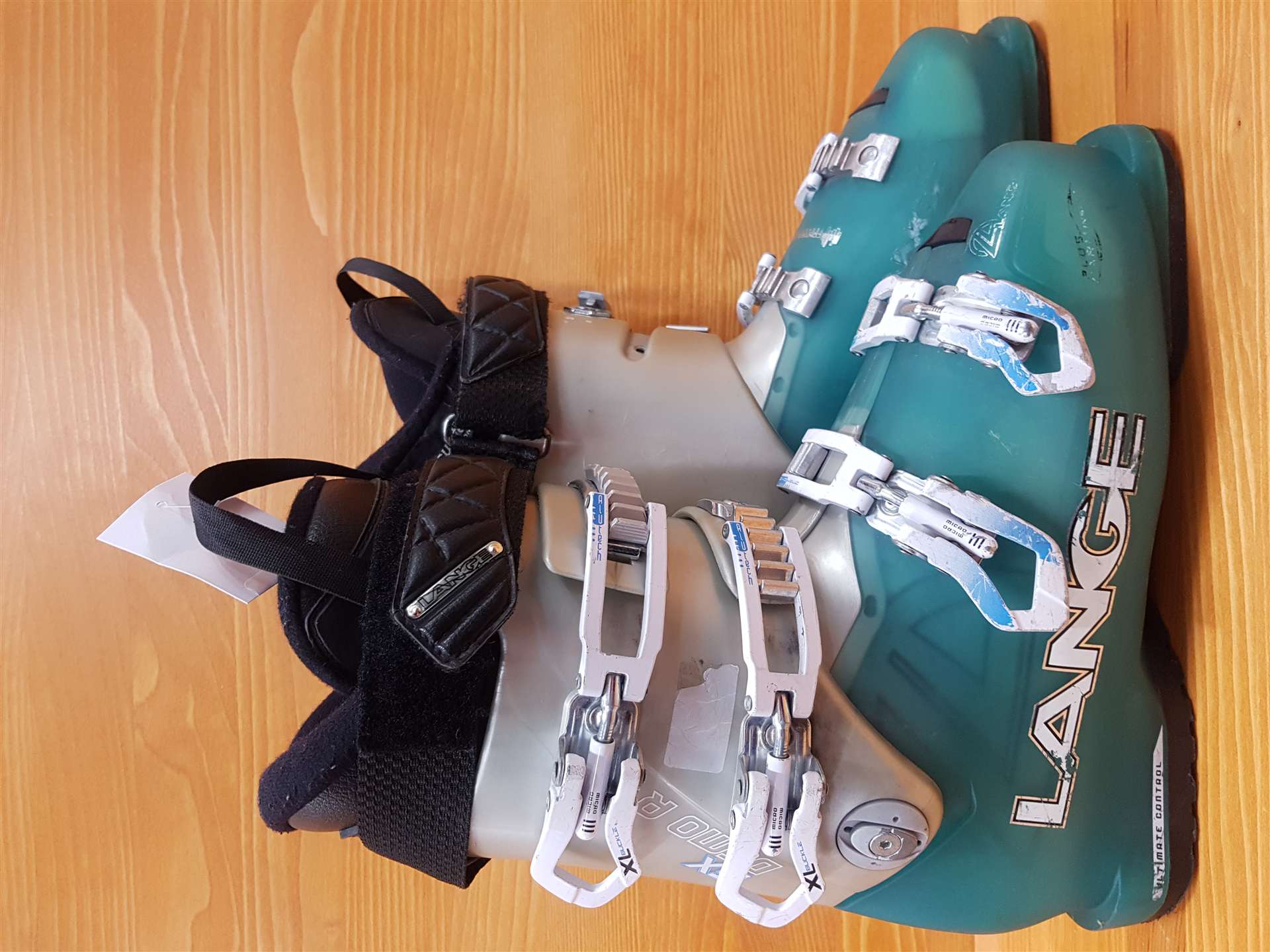 Použité lyžiarky LANGE SX DEMO R