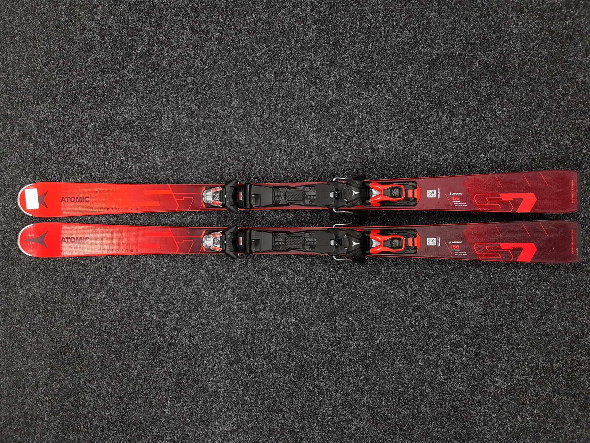 Használt ATOMIC Redster S7 sílécek + Atomic M 12 kötés