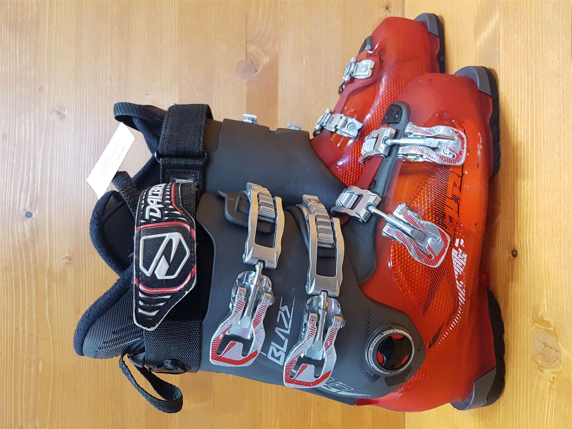 Použité lyžiarky DALBELLO Blaze LTD