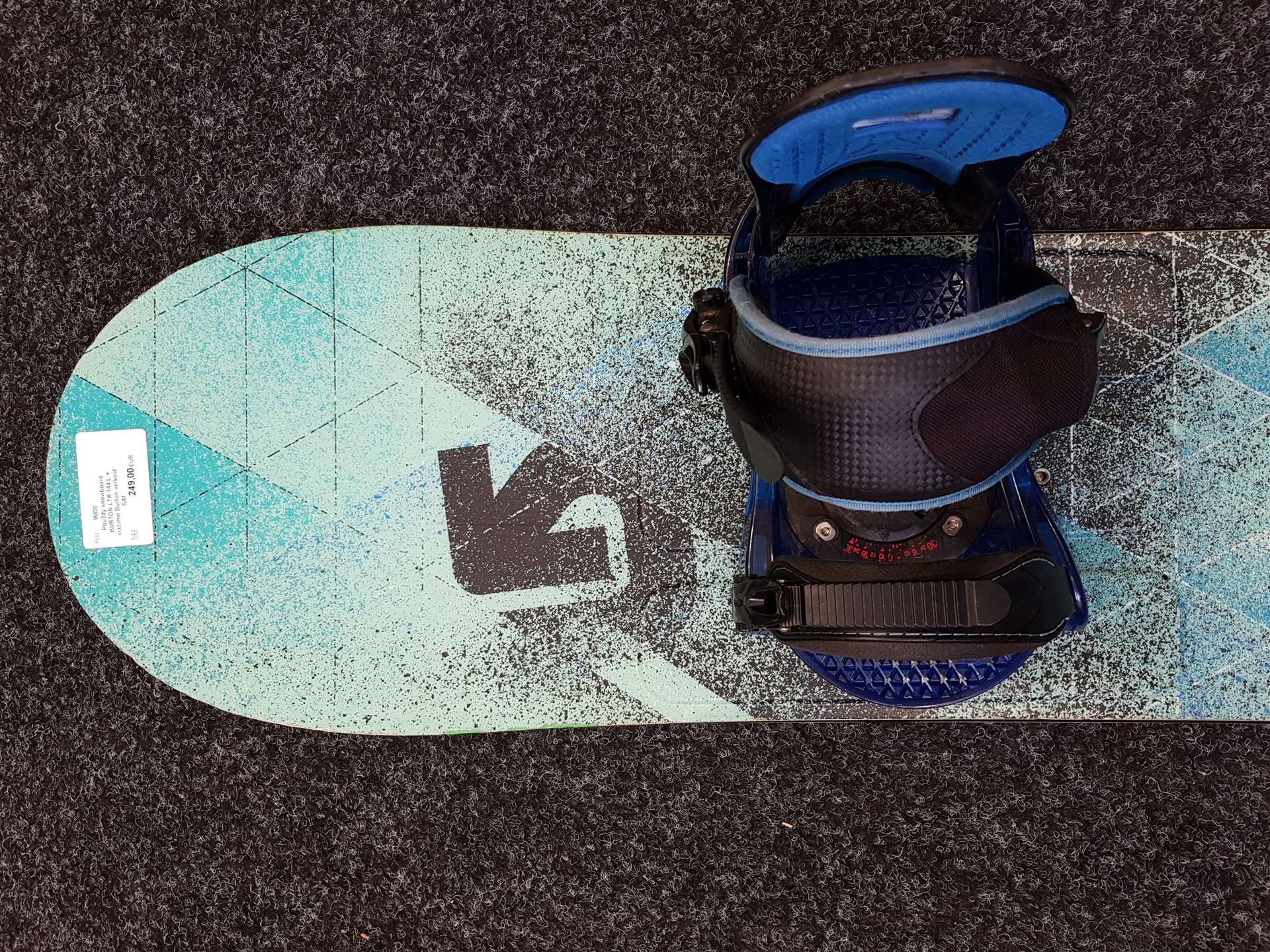 Použitý snowboard BURTON LTR 144 L + vázání Burton velikost S/M