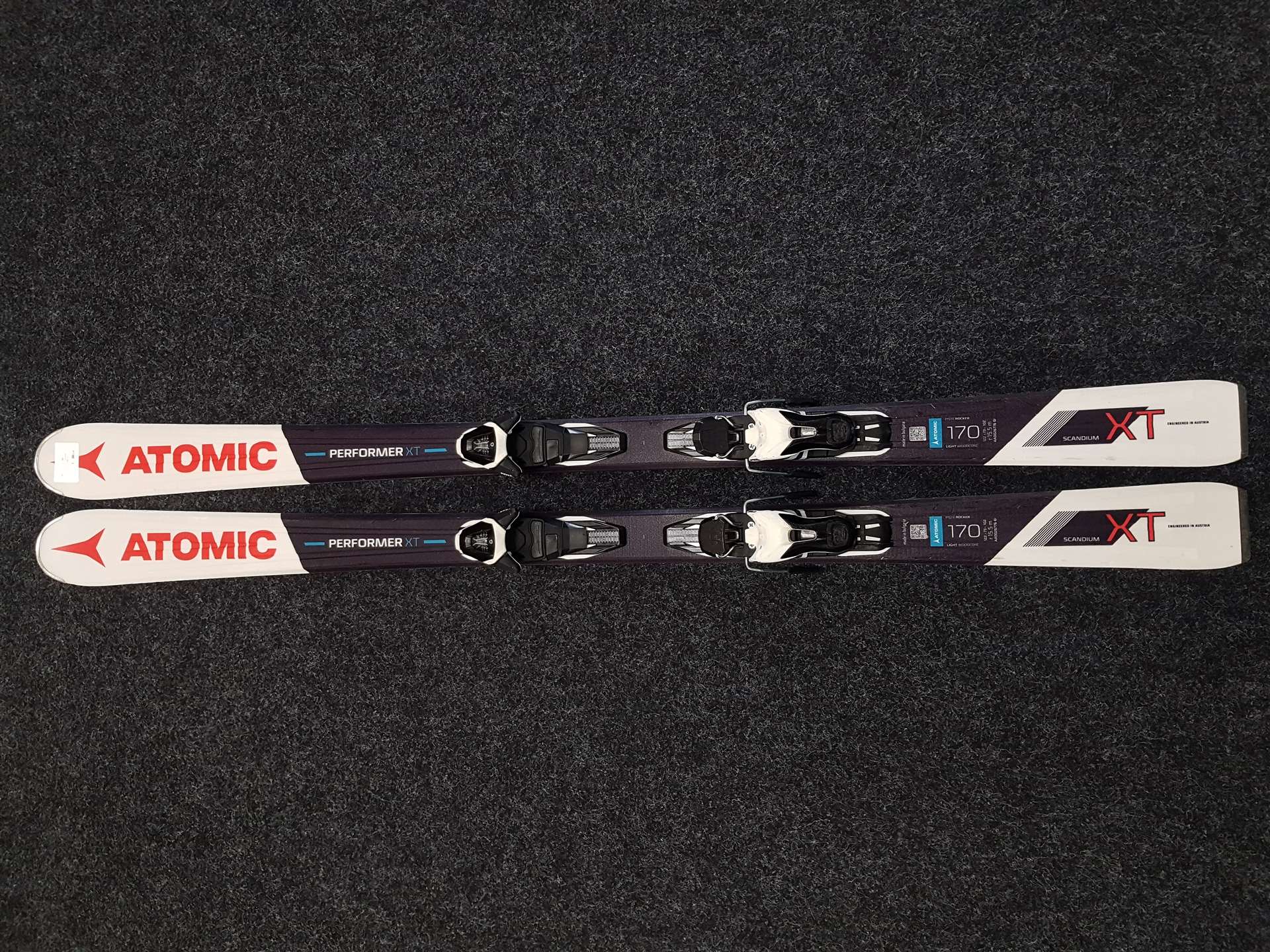 Použité lyže ATOMIC PERFORMER XT + viazanie Atomic LITHIUM 10