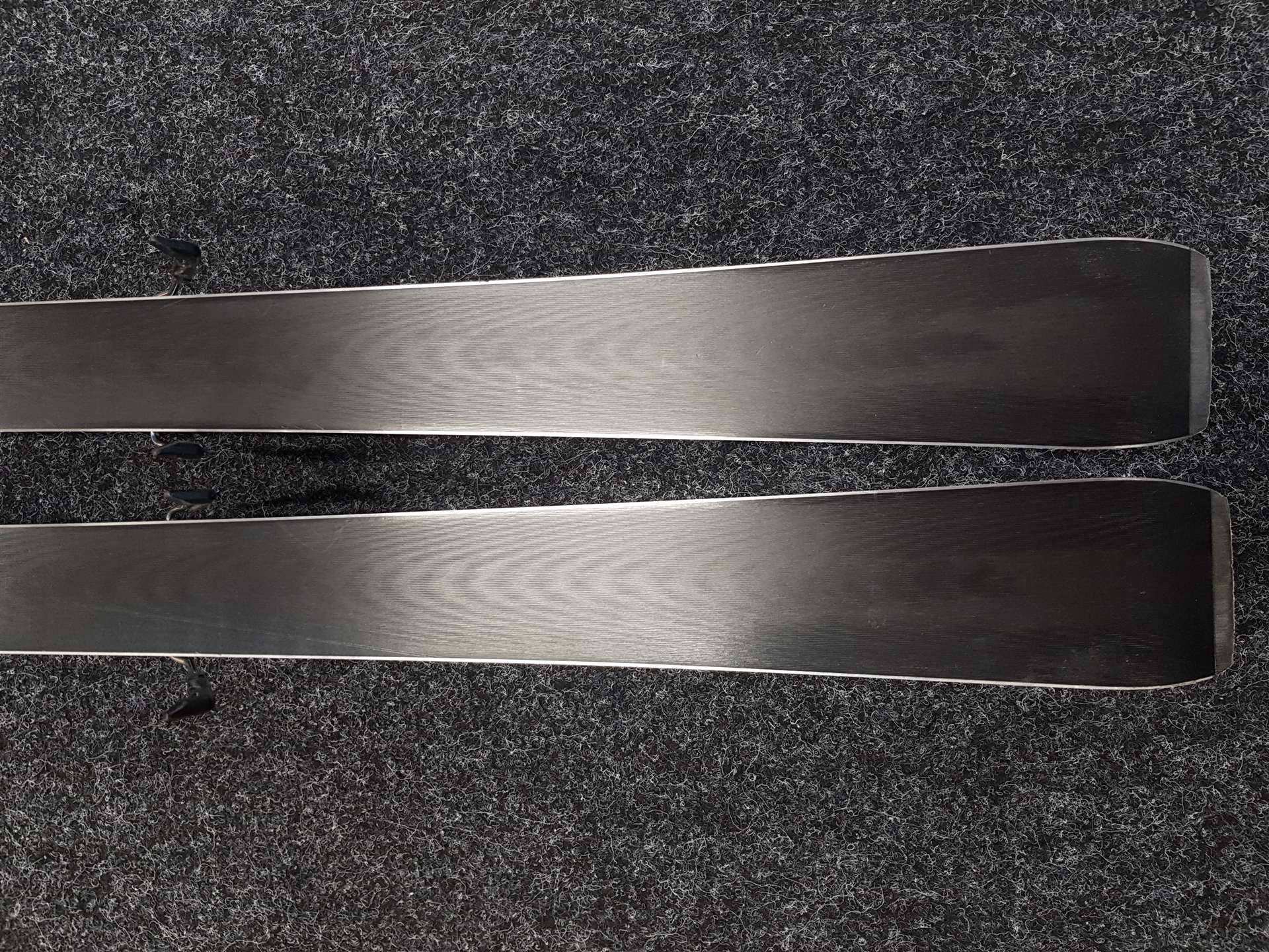 Použité lyže ATOMIC PERFORMER XT + viazanie Atomic LITHIUM 10