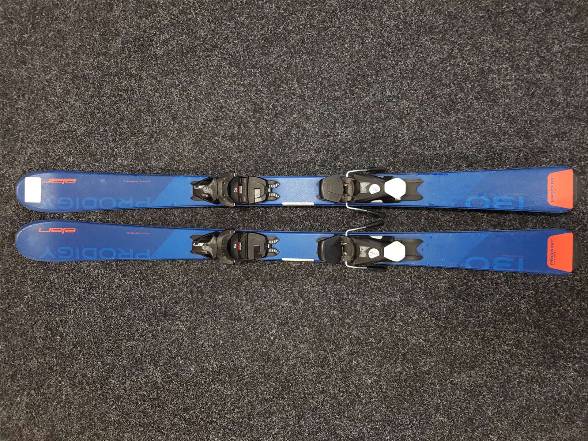 Skis enfant d'occasion ELAN Prodigy + fixations Elan EL 7.5