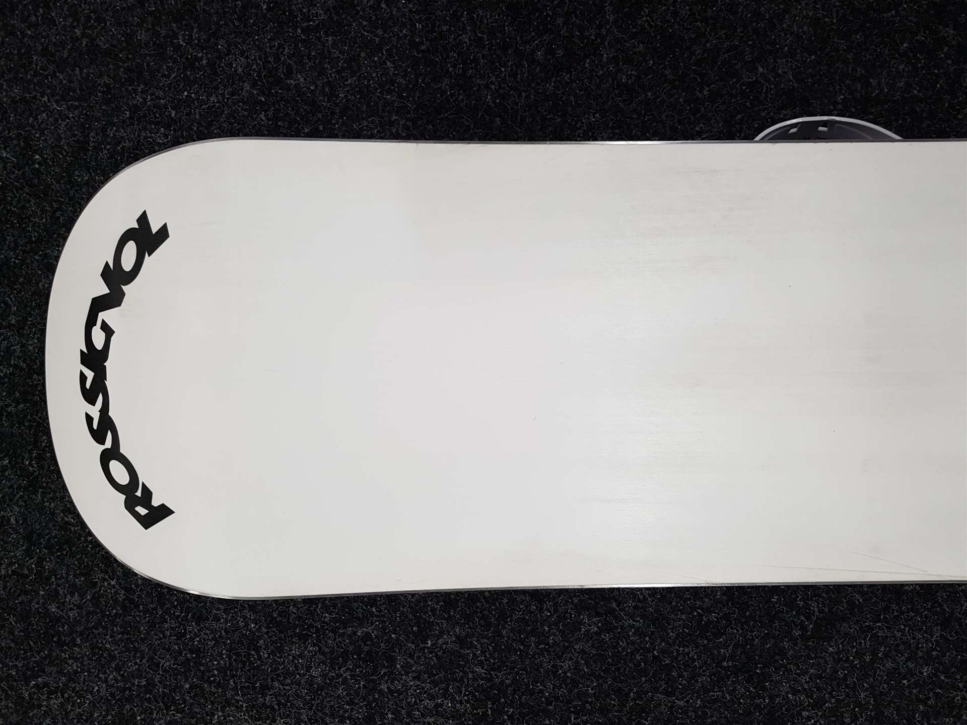 Gebrauchtes ROSSIGNOL Strato Wide Snowboard + Alpen Stern Bindungen Größe M/L