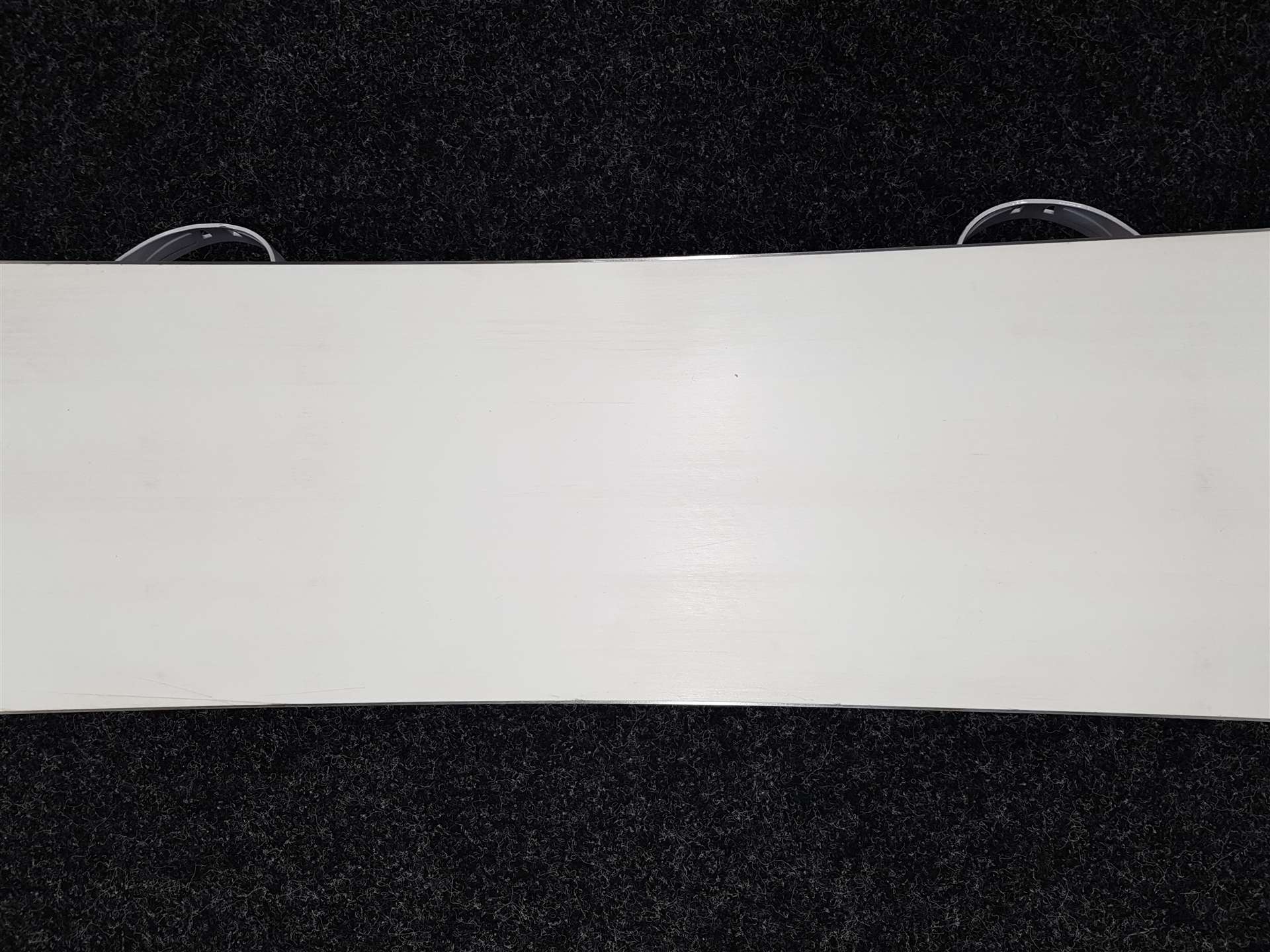 Gebrauchtes ROSSIGNOL Strato Wide Snowboard + Alpen Stern Bindungen Größe M/L