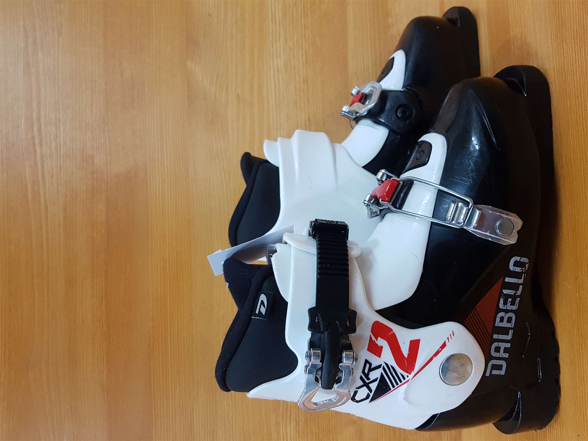 Clăpari de schi DALBELLO CXR 2 folosiți