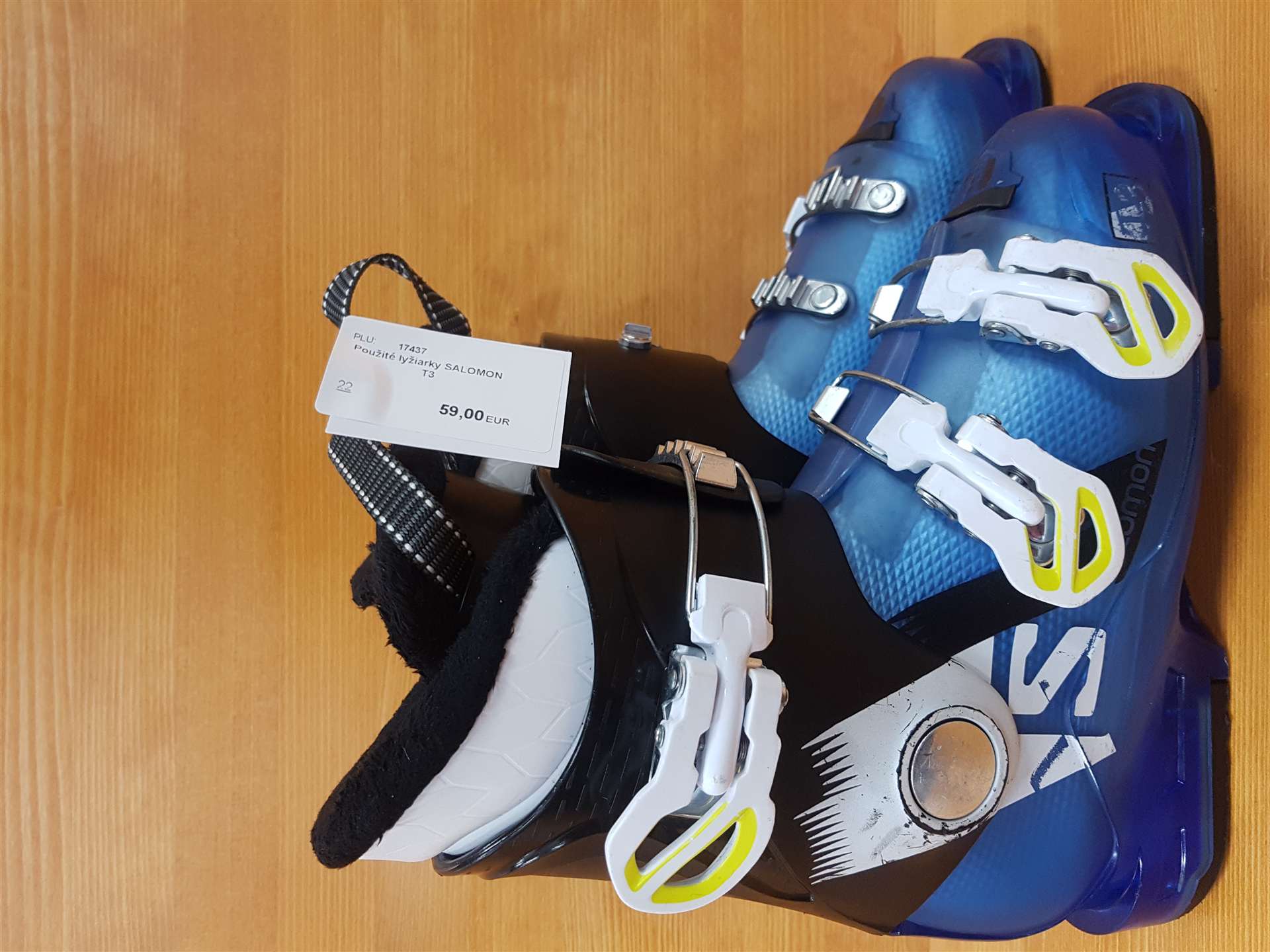 Gebrauchte SALOMON T3 Skischuhe