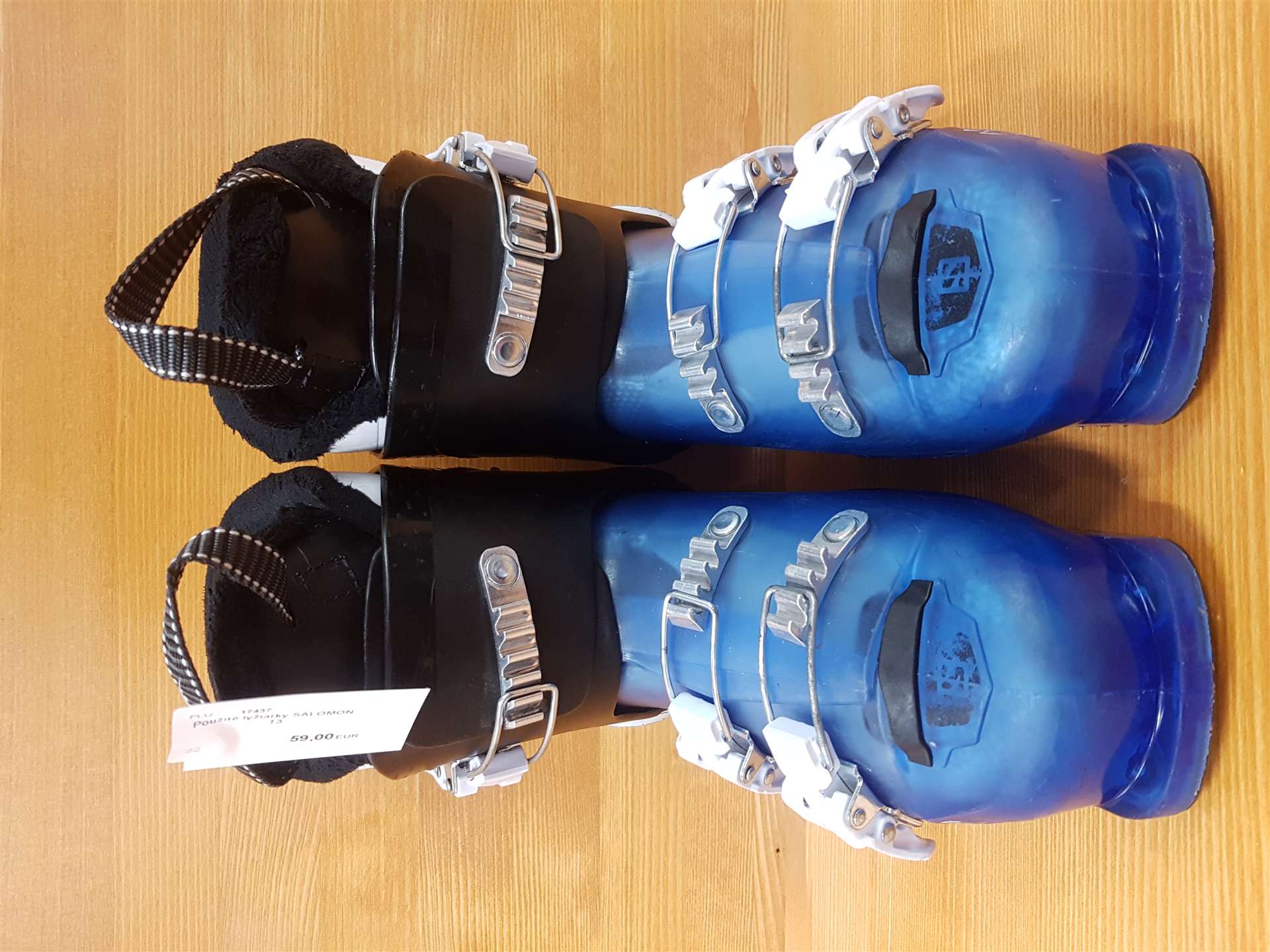 Gebrauchte SALOMON T3 Skischuhe