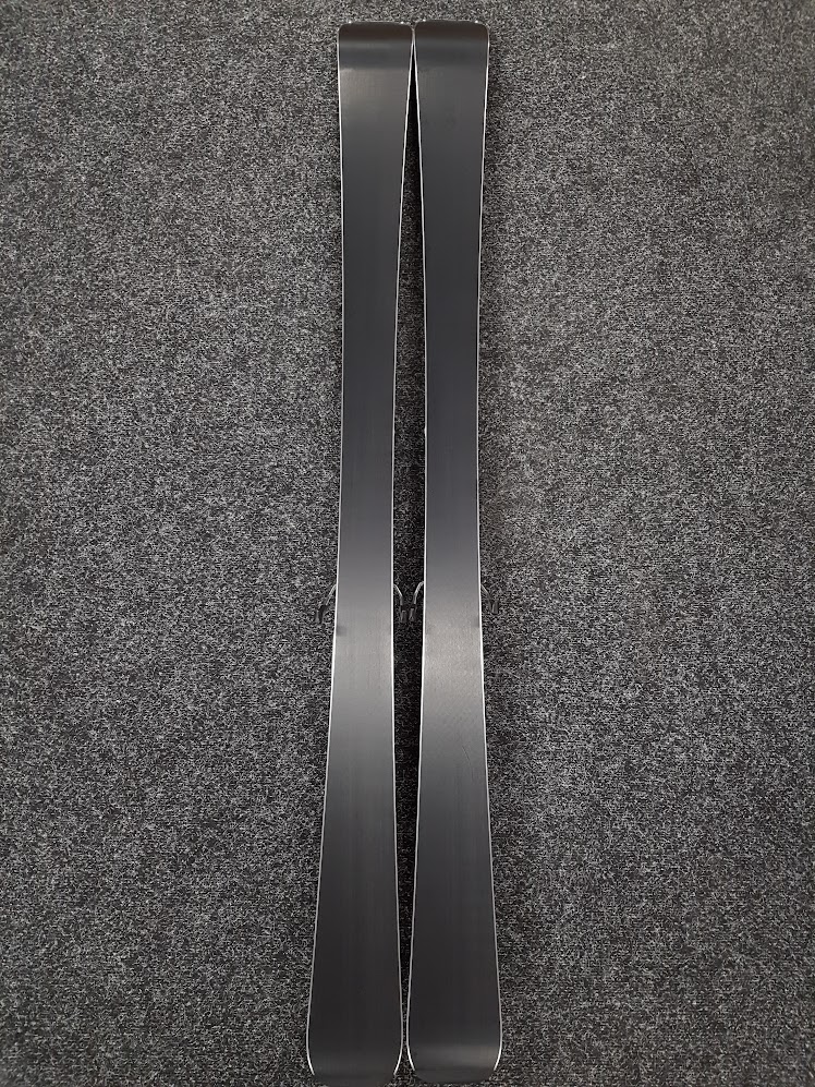 Używane narty Rossignol Nova 7 LTD