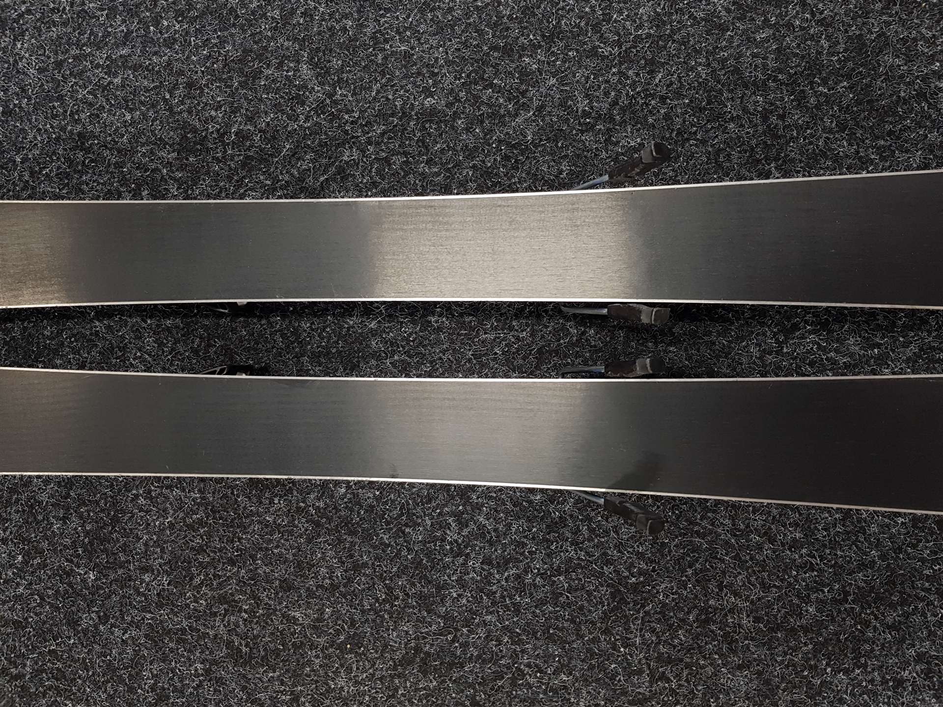 Skis enfant d'occasion SALOMON S/RACE + fixations Salomon 4.5