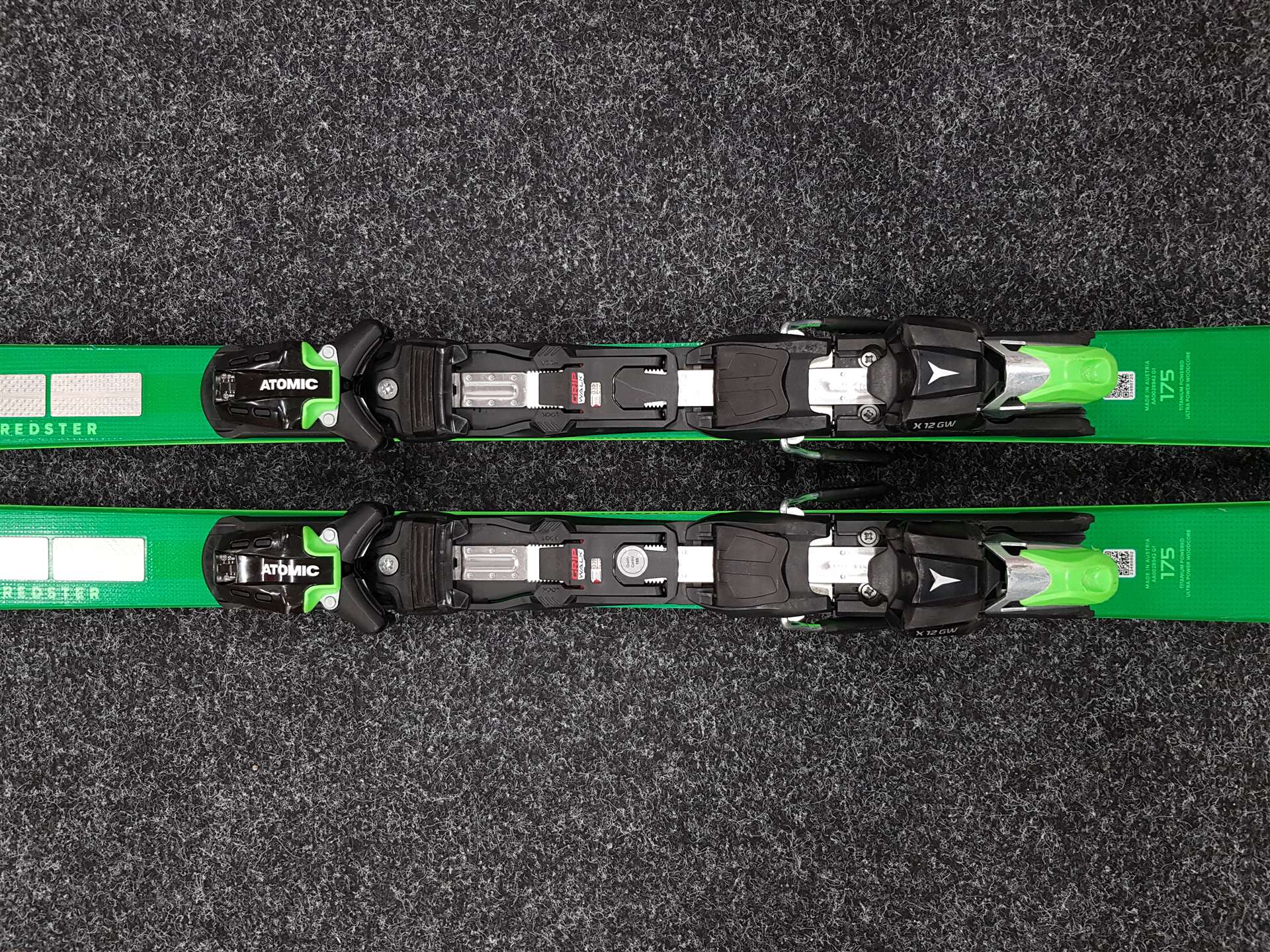 Gebrauchte ATOMIC Redster X9 S Ski + Atomic X12 GW Bindungen