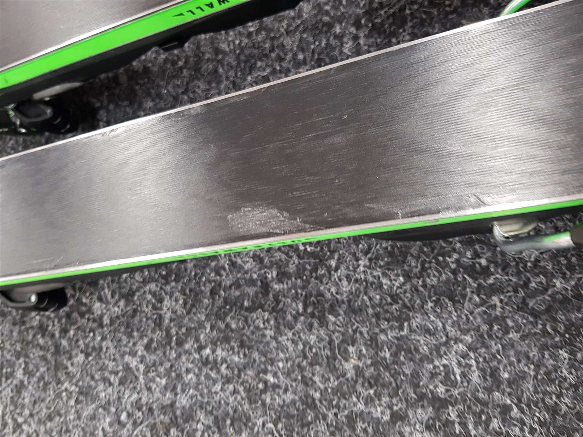 Gebrauchte ATOMIC Redster X9 S Ski + Atomic X12 GW Bindungen