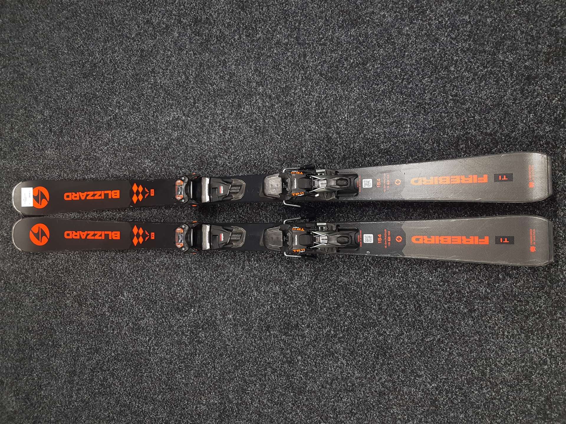 Použité lyže BLIZZARD FIREBIRD TI