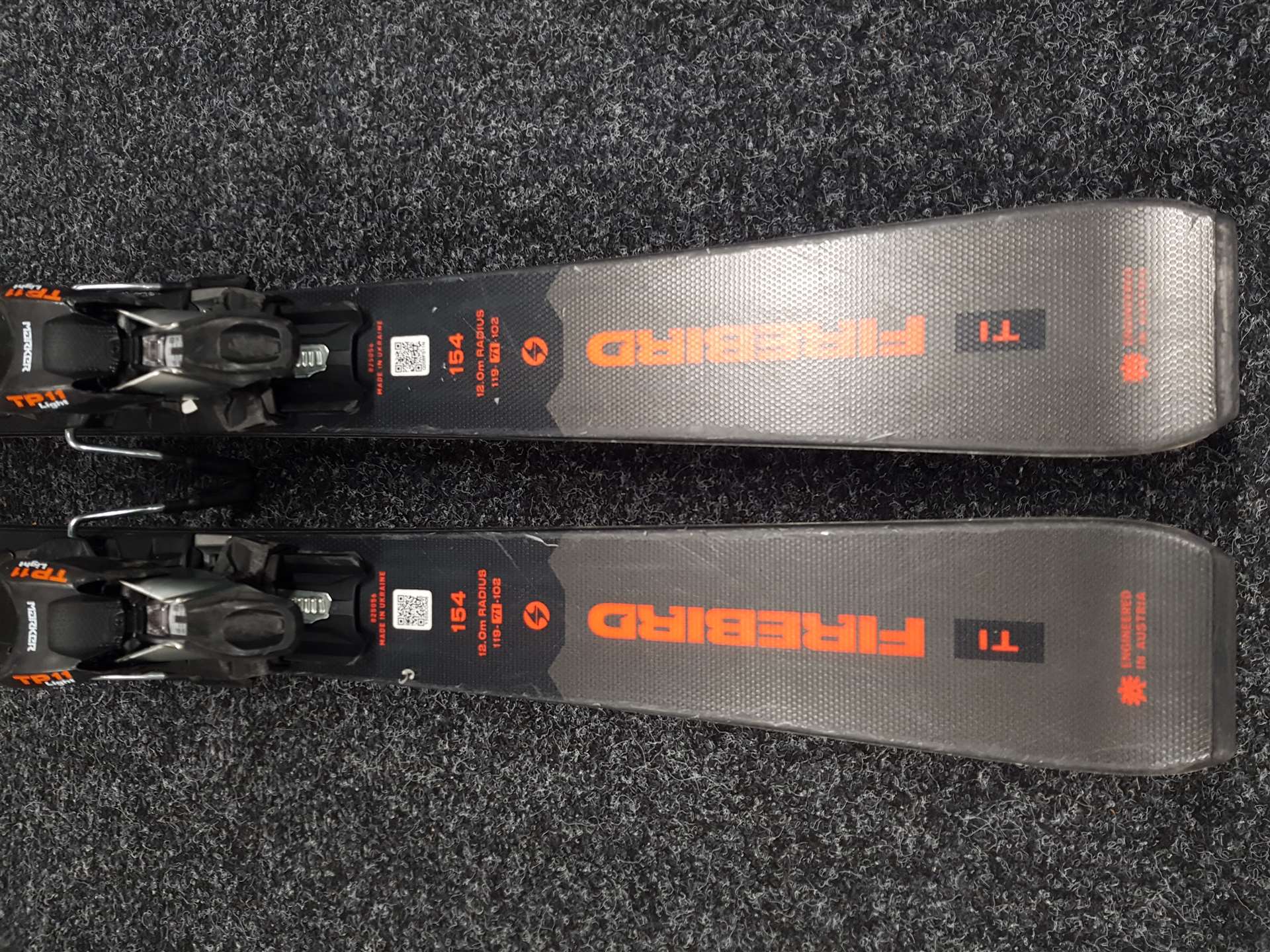 Použité lyže BLIZZARD FIREBIRD TI