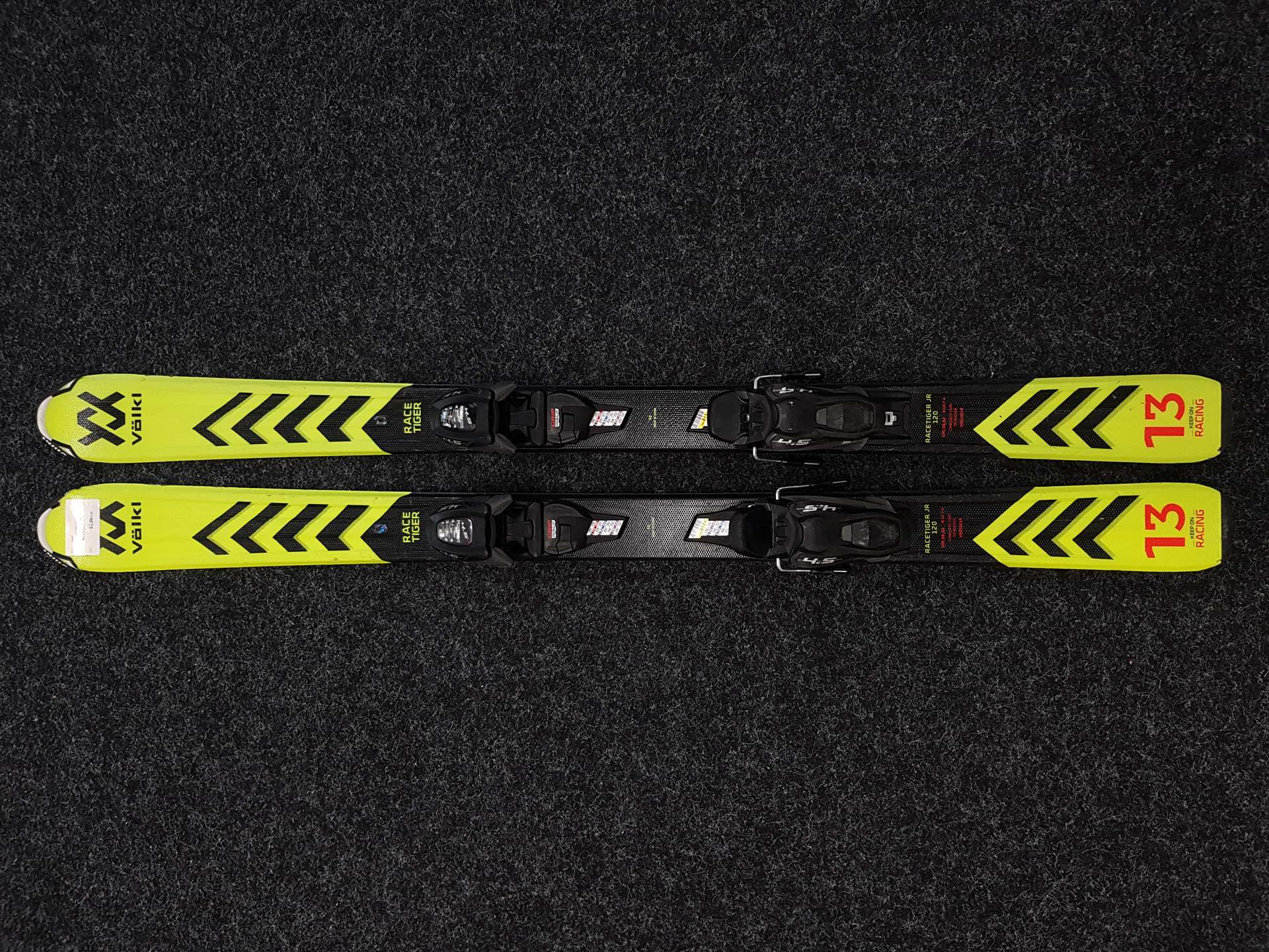 Rabljene dječje skije VOLKL Racetiger JR 120 + vezovi Marker 4.5