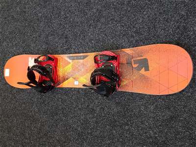 Snowboard usato BURTON LTR 140 + attacchi Burton taglia M