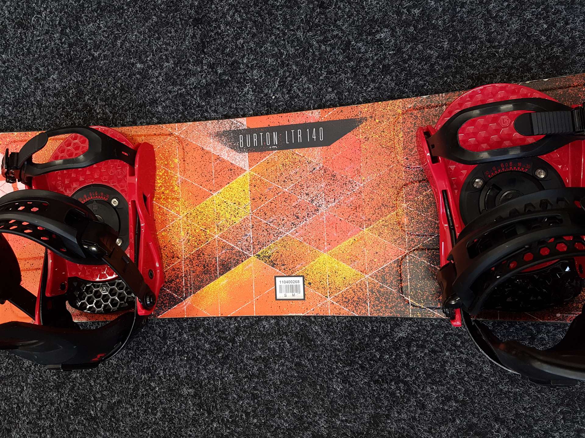 Snowboard usato BURTON LTR 140 + attacchi Burton taglia M