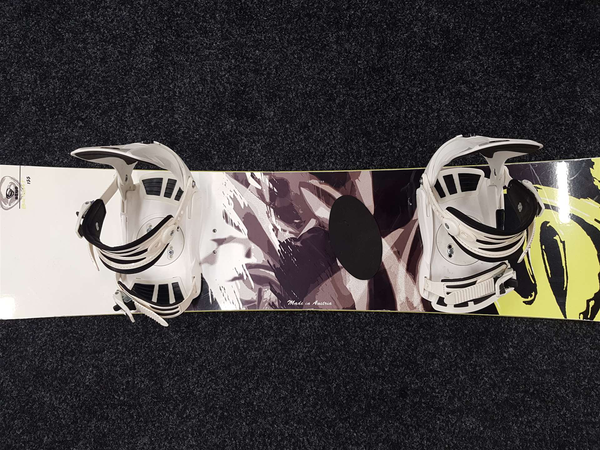 Použitý snowboard STUF Bright + vázání Stuf velikost M/L