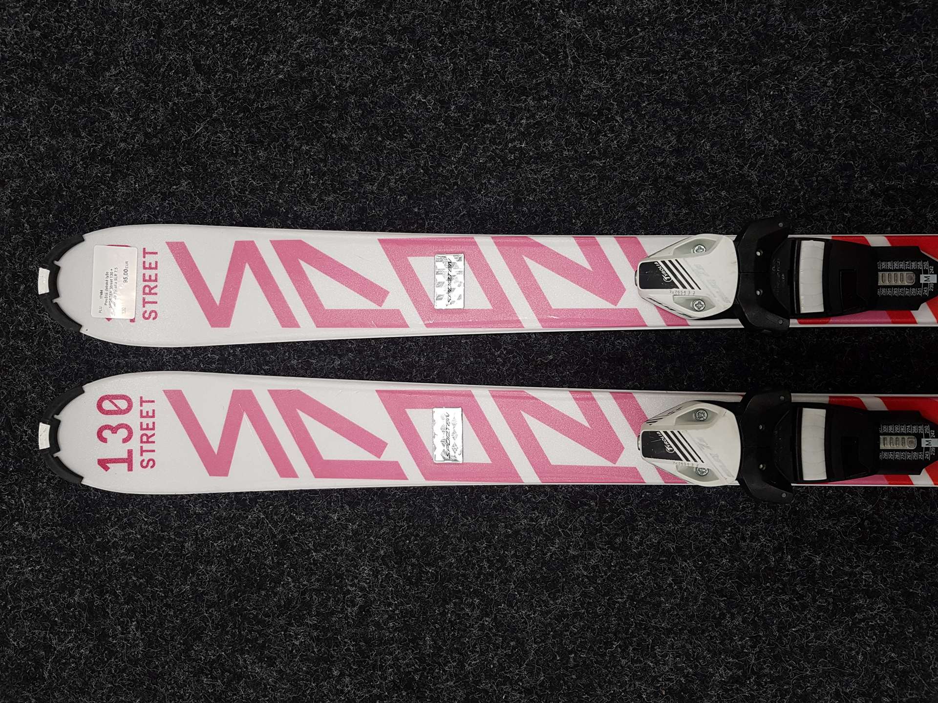 Gebrauchte Kinderskier SPORTEN Street 130 + Tyrolia SLR 7.5 Bindungen