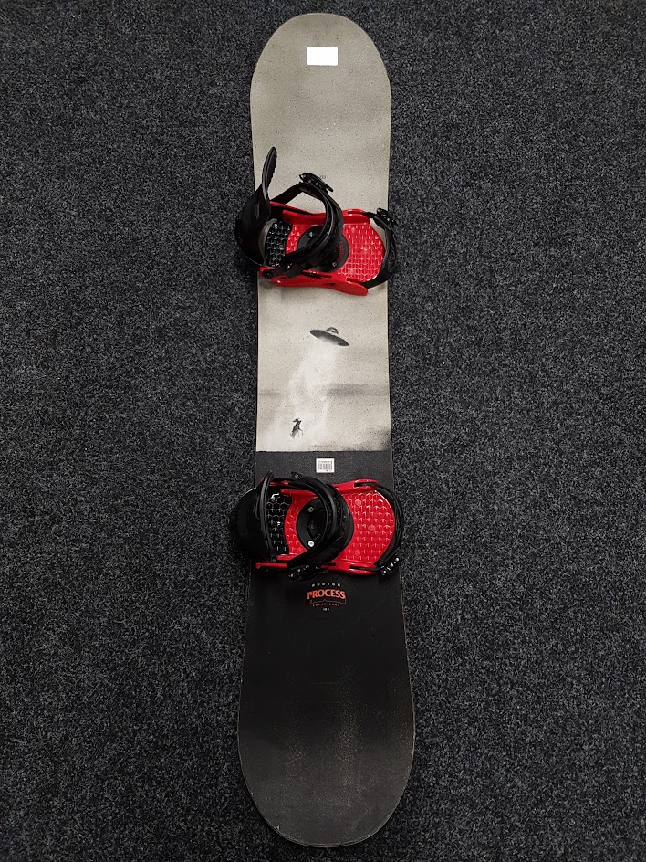 Gebrauchtes Burton Process Snowboard + Burton Bindungen Größe M