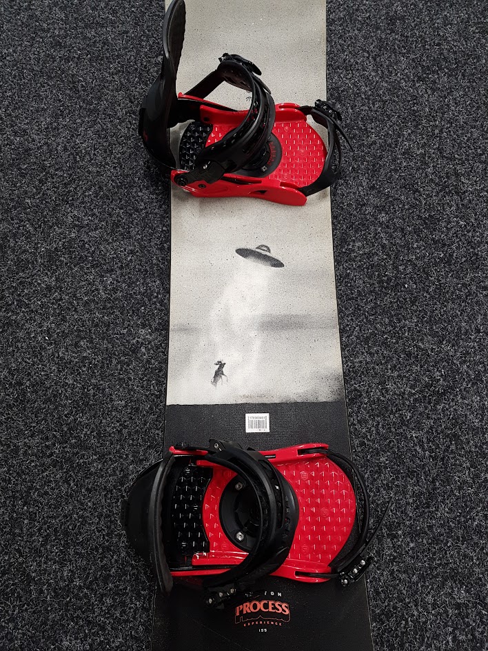 Gebrauchtes Burton Process Snowboard + Burton Bindungen Größe M