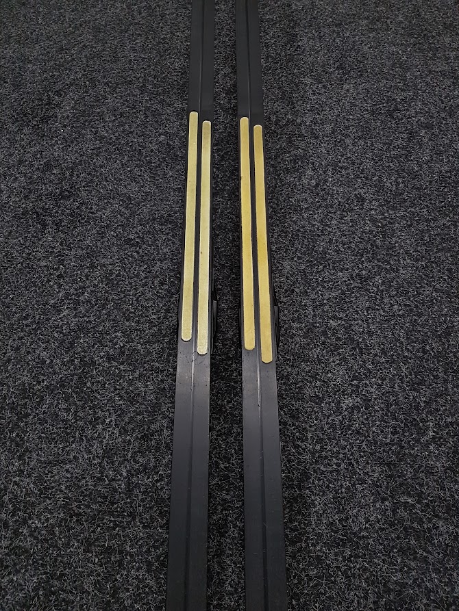 Skis de fond Fischer Twin Skin Race + fixations Fischer NNN