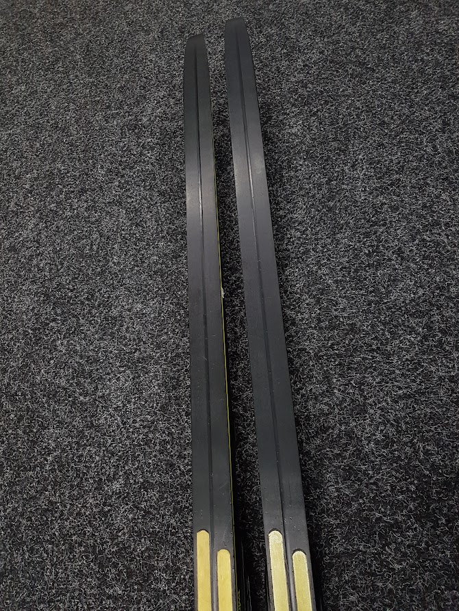 Skis de fond Fischer Twin Skin Race + fixations Fischer NNN