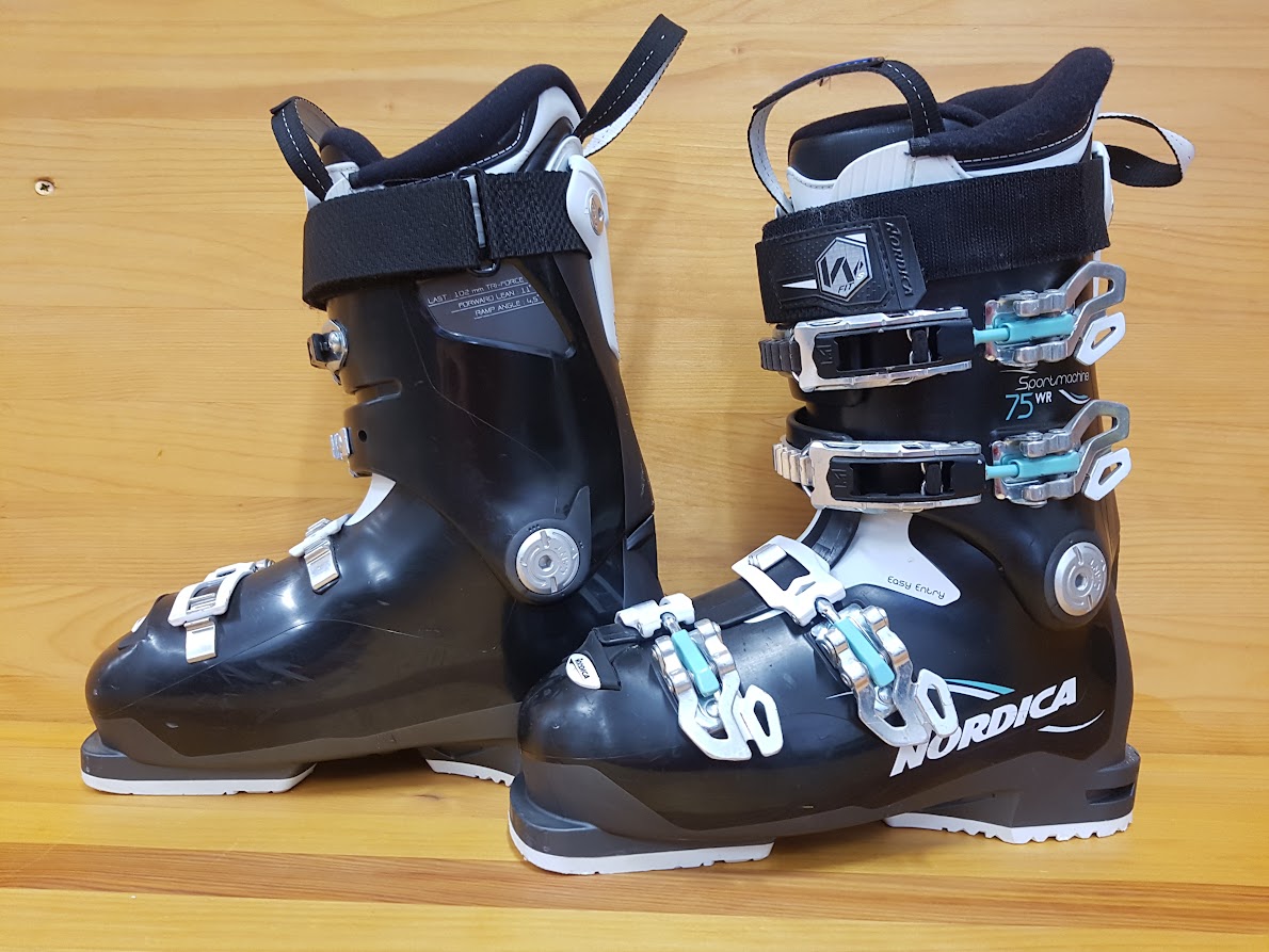 Bazárové lyžařské boty NORDICA Sport Machine 75 WR