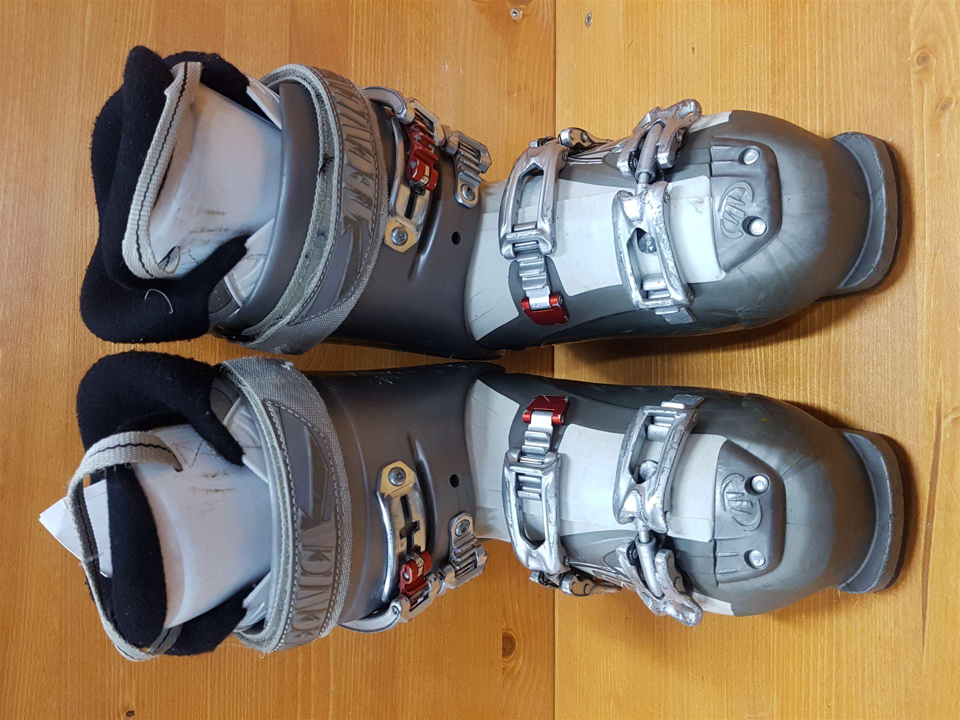 Gebrauchte Skischuhe TECNICA RT Mojo