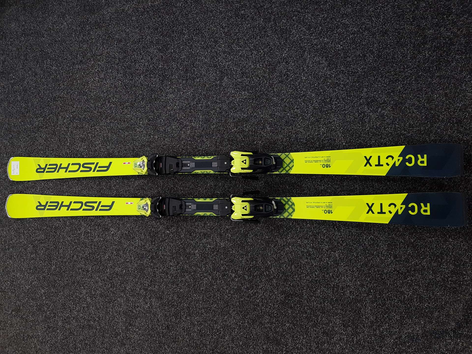 Esquís económicos Fischer RC4 CTX
