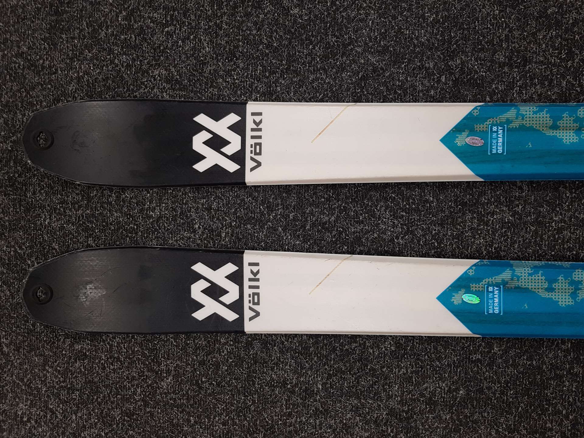 Gebrauchte Alpinski VOLKL VTA 80 + MARKER F10 TOUR + Gebrauchte Riemen