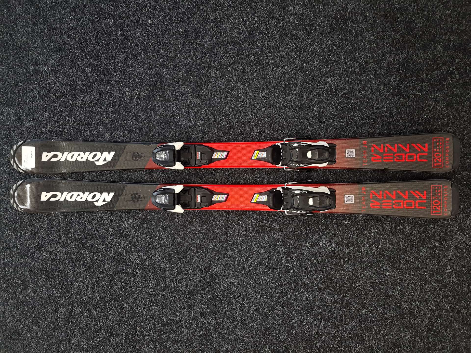 Sci da sci usati per bambini NORDICA Dobremann Team JR + attacchi Marker 4.5