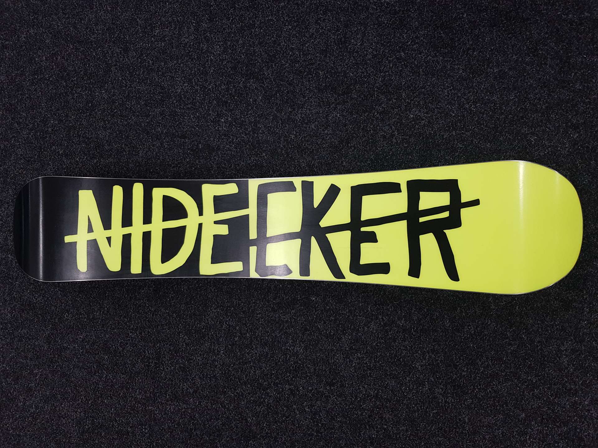 Použitý snowboard Nidecker Score  + viazanie Flow veľkosť M (Fastec)