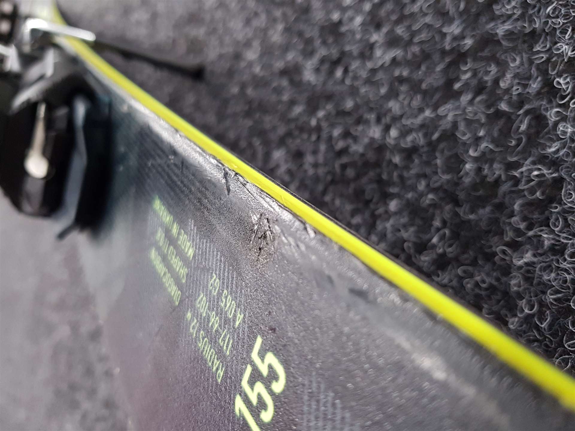 Skis FISCHER RC4 SC d'occasion + fixations Fischer Z12