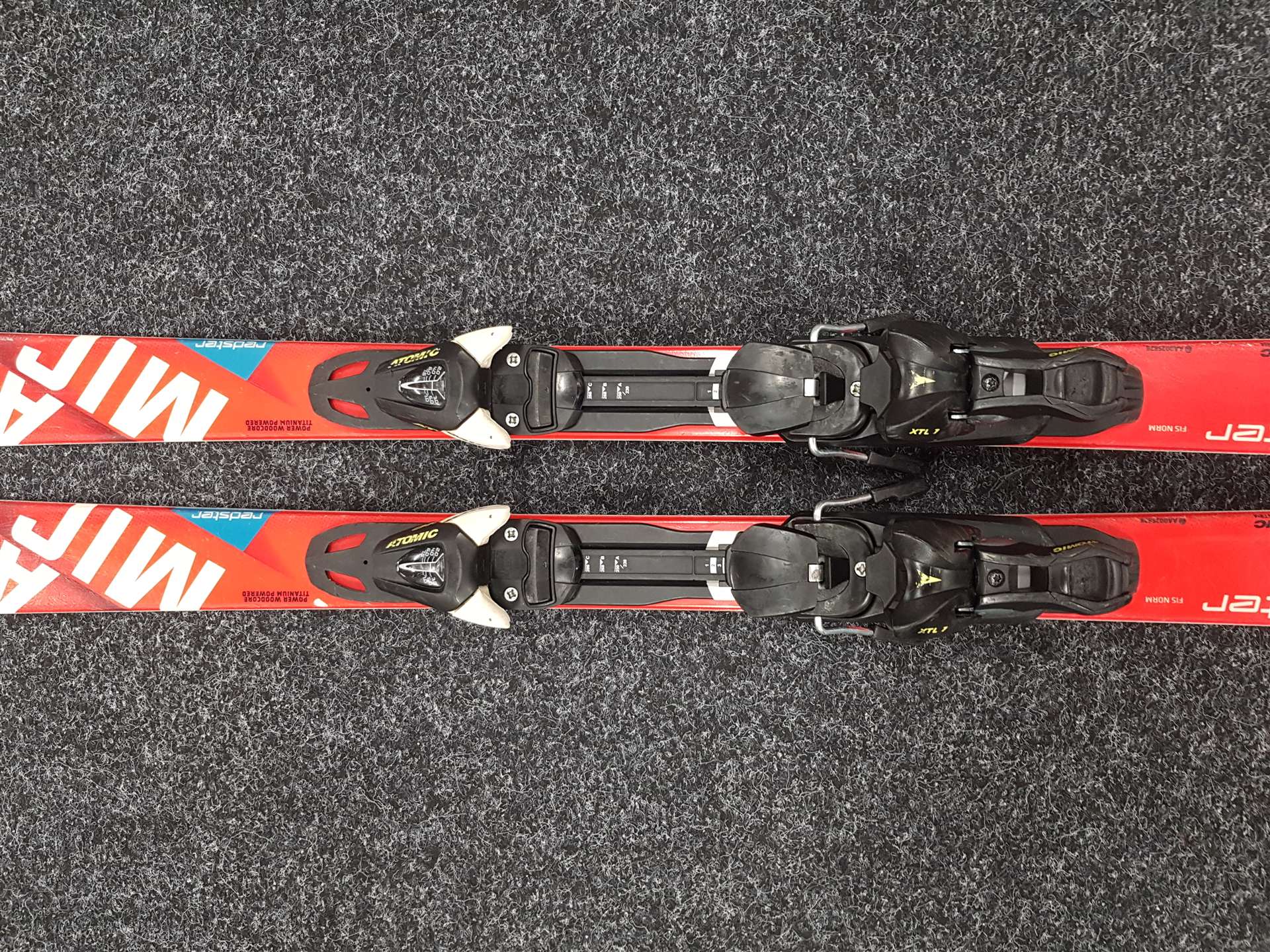 Używane narty dziecięce ATOMIC Redster GS 131 + wiązania Atomic XTL 7