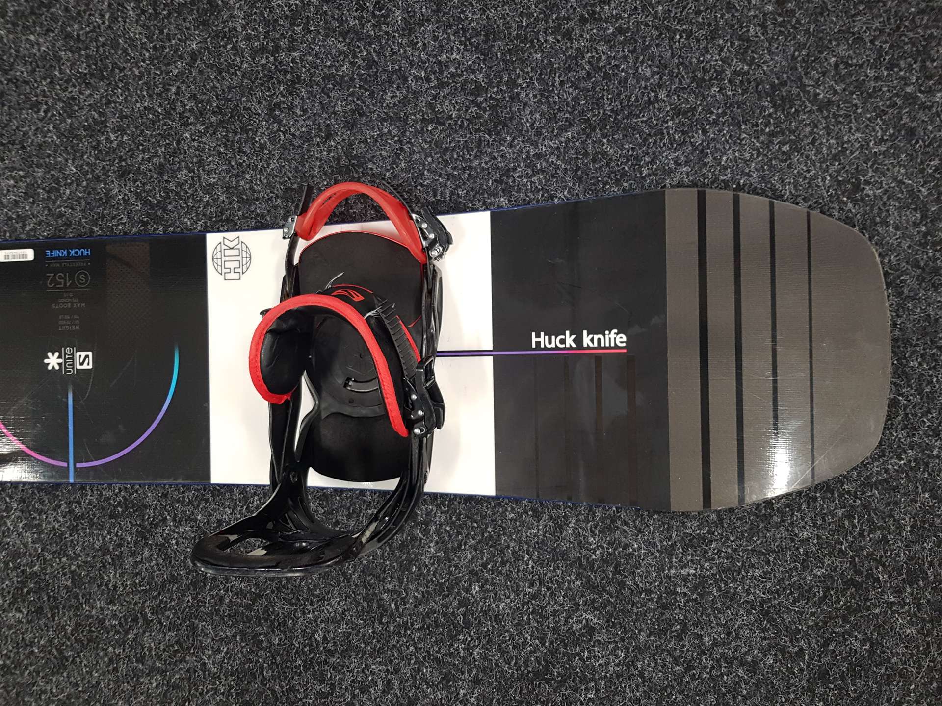 Használt SALOMON Huck Knife snowboard + Salomon kötés L-es méret