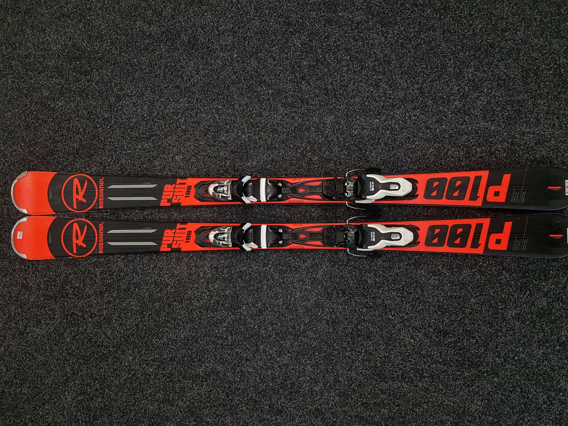 Bazárové lyže Rossignol Pursuit P100