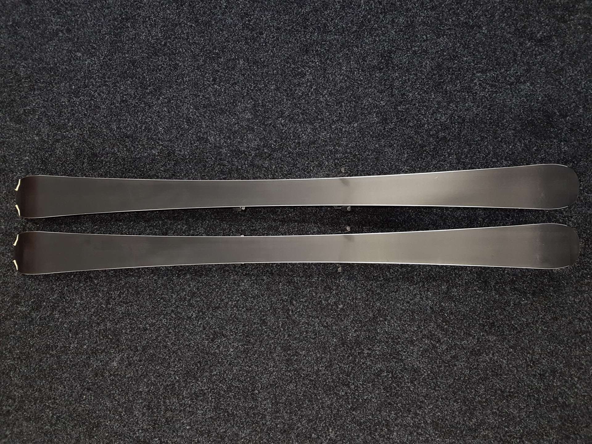 Używane narty HEAD Rev Era 30 + wiązania Tyrolia Sympro SP 10