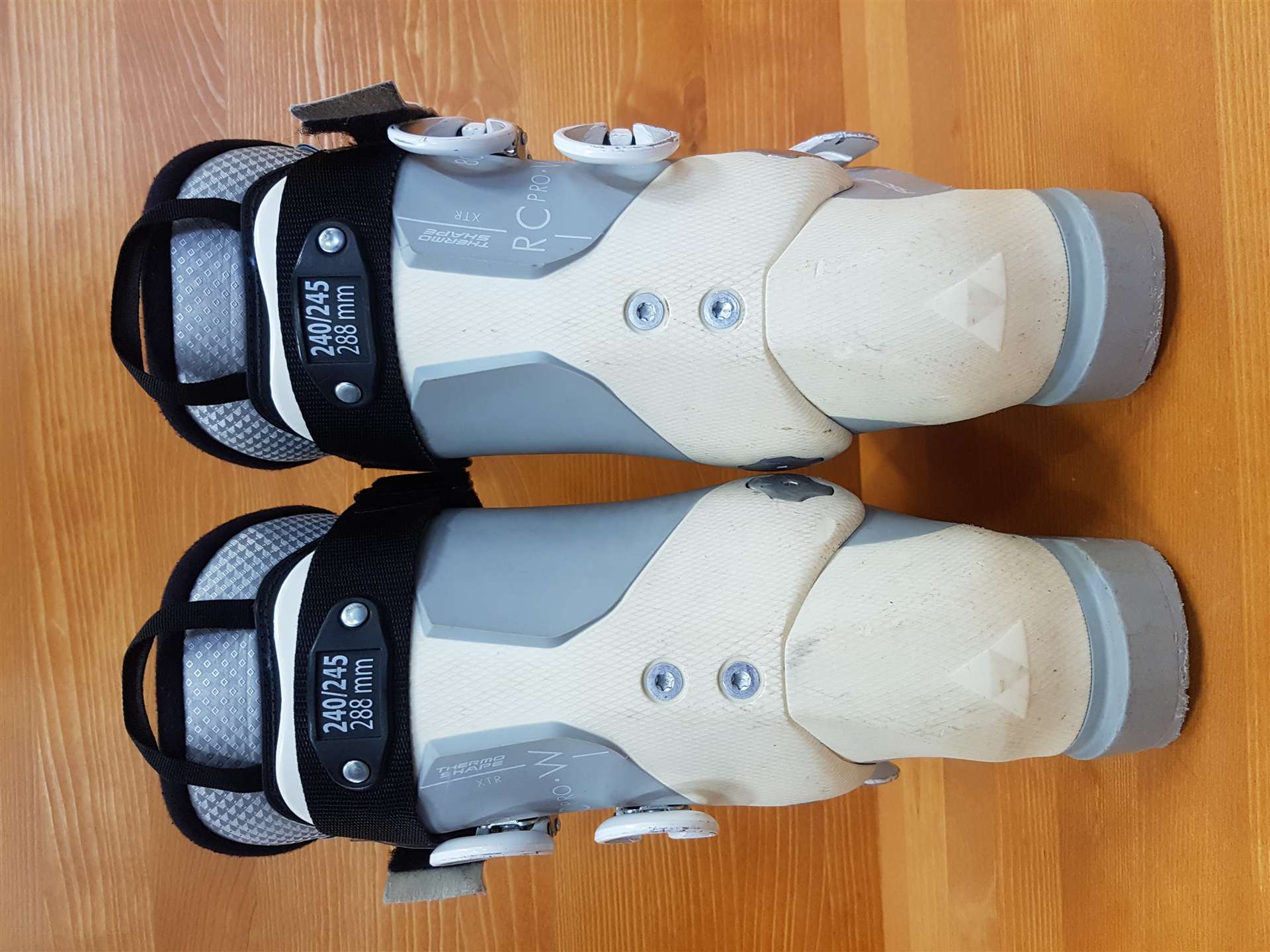 Použité lyžiarky FISCHER RC PRO W 80