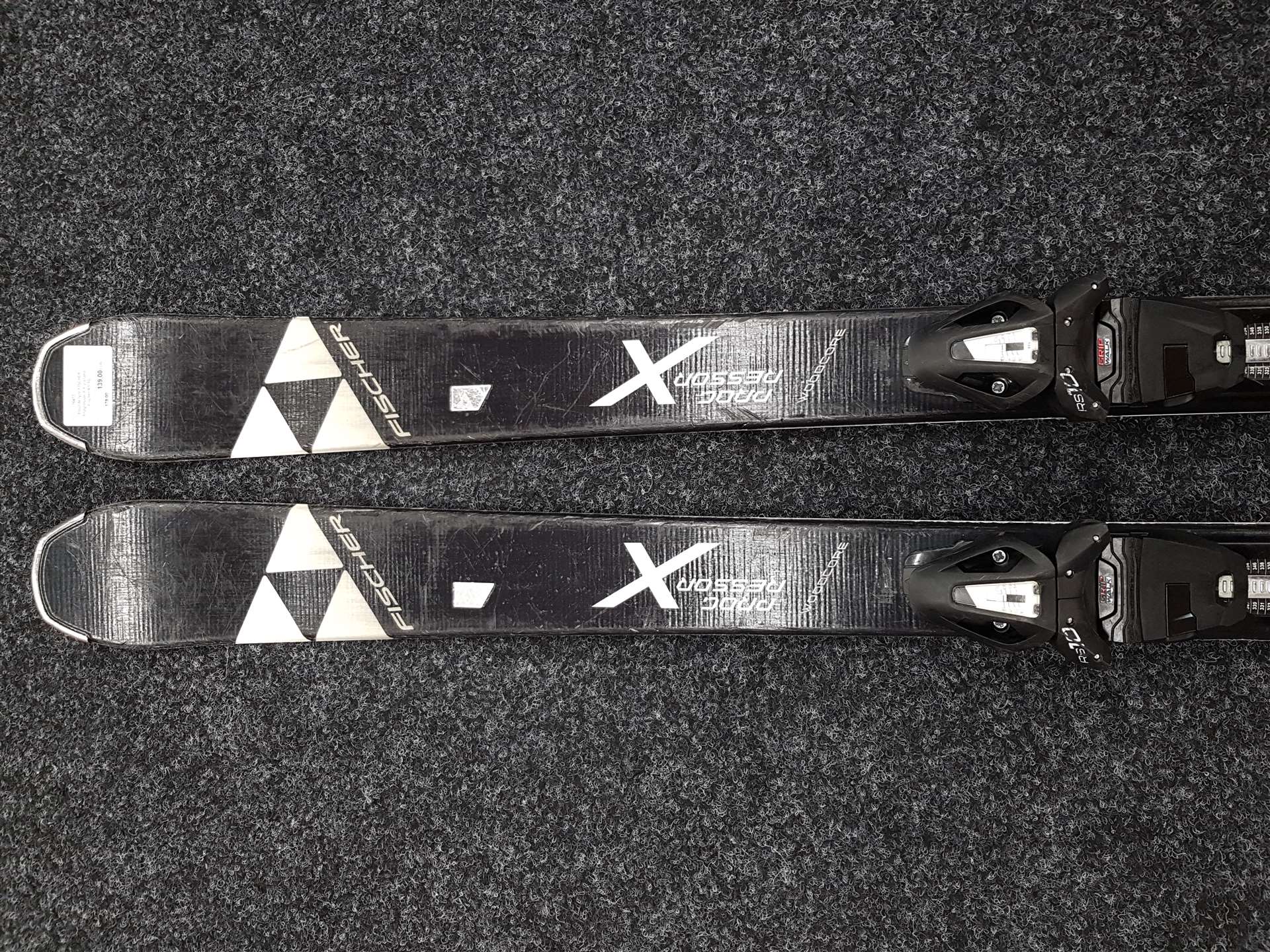 Schiuri FISCHER Progressor X folosite + legături Fischer RS 10