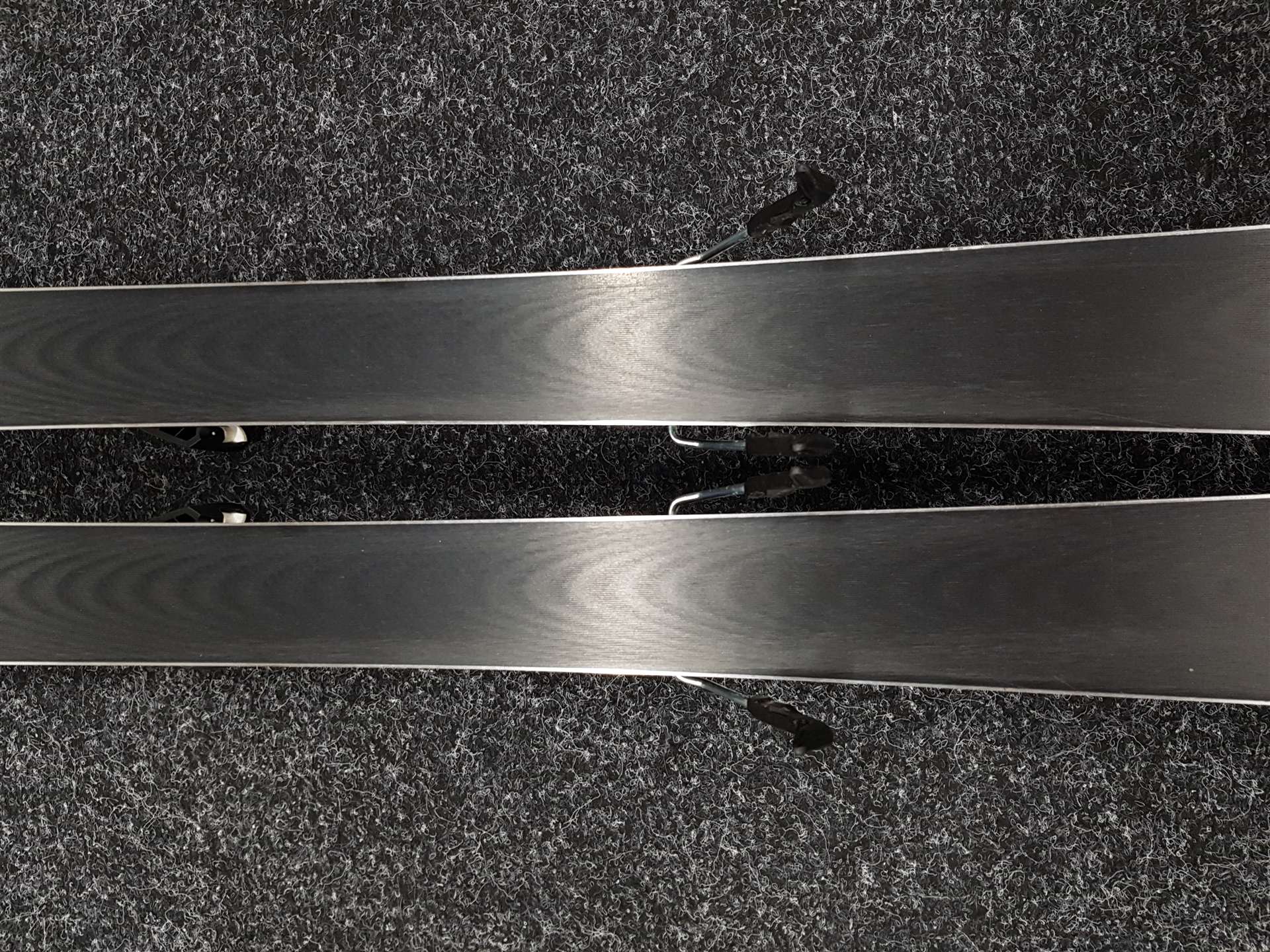 Použité lyže ATOMIC Performer XT + vázání Atomic Lithium 10